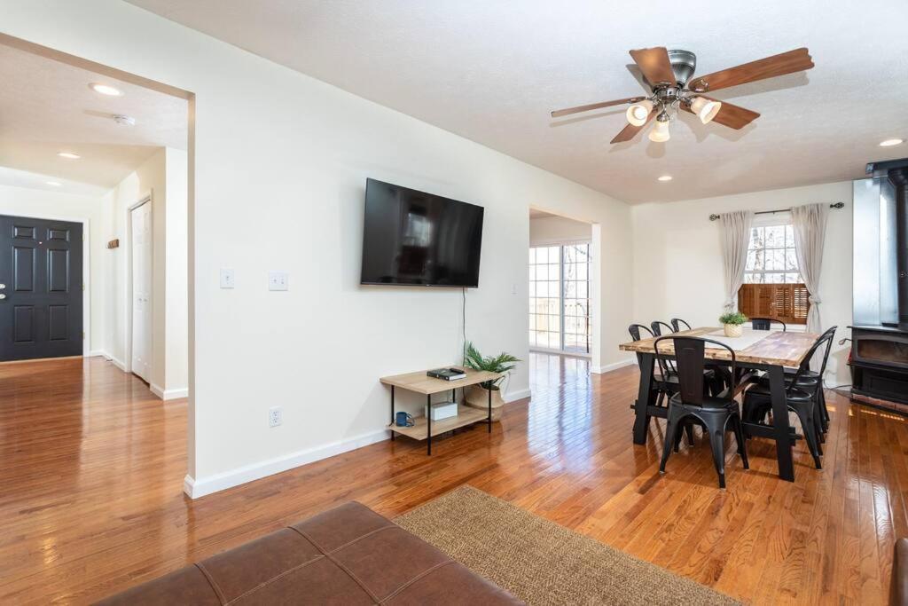 Spacious Family Friendly Home Near Massanutten And National Park McGaheysville Exterior foto